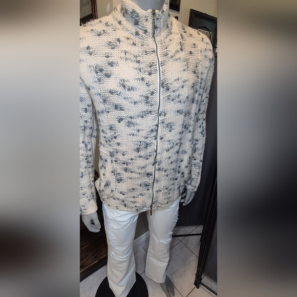 💢SOLD💢Roberto Cavalli wool/knitted sweater - Picture 8 of 14